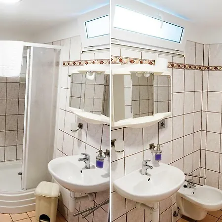 V Brně * Brno